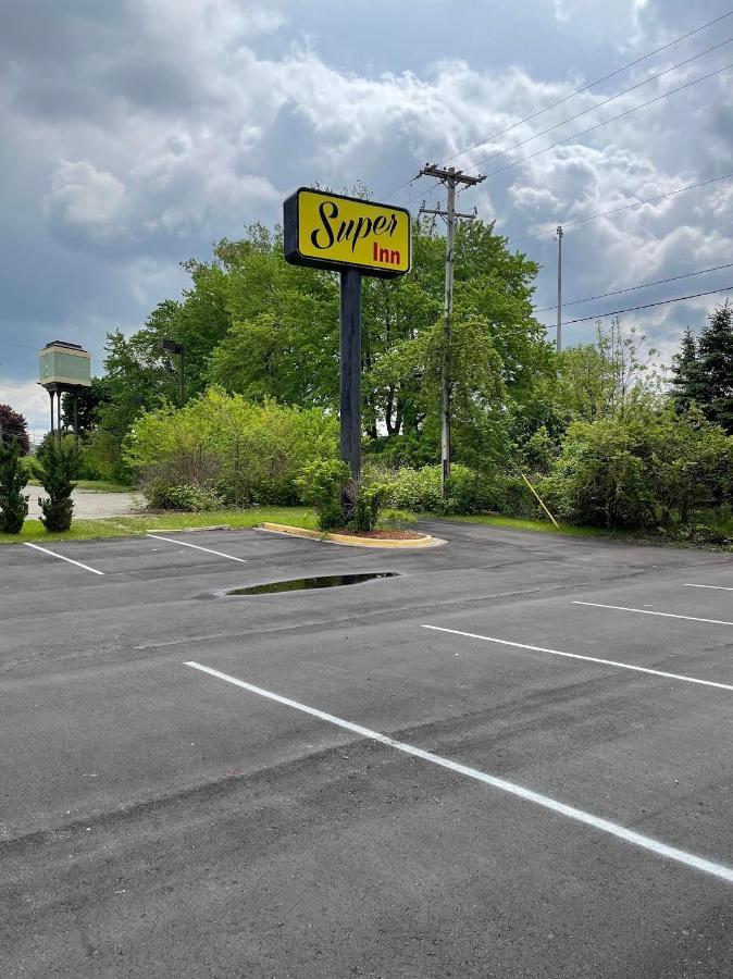 Super Inn By Oyo Lansing Mi Buitenkant foto