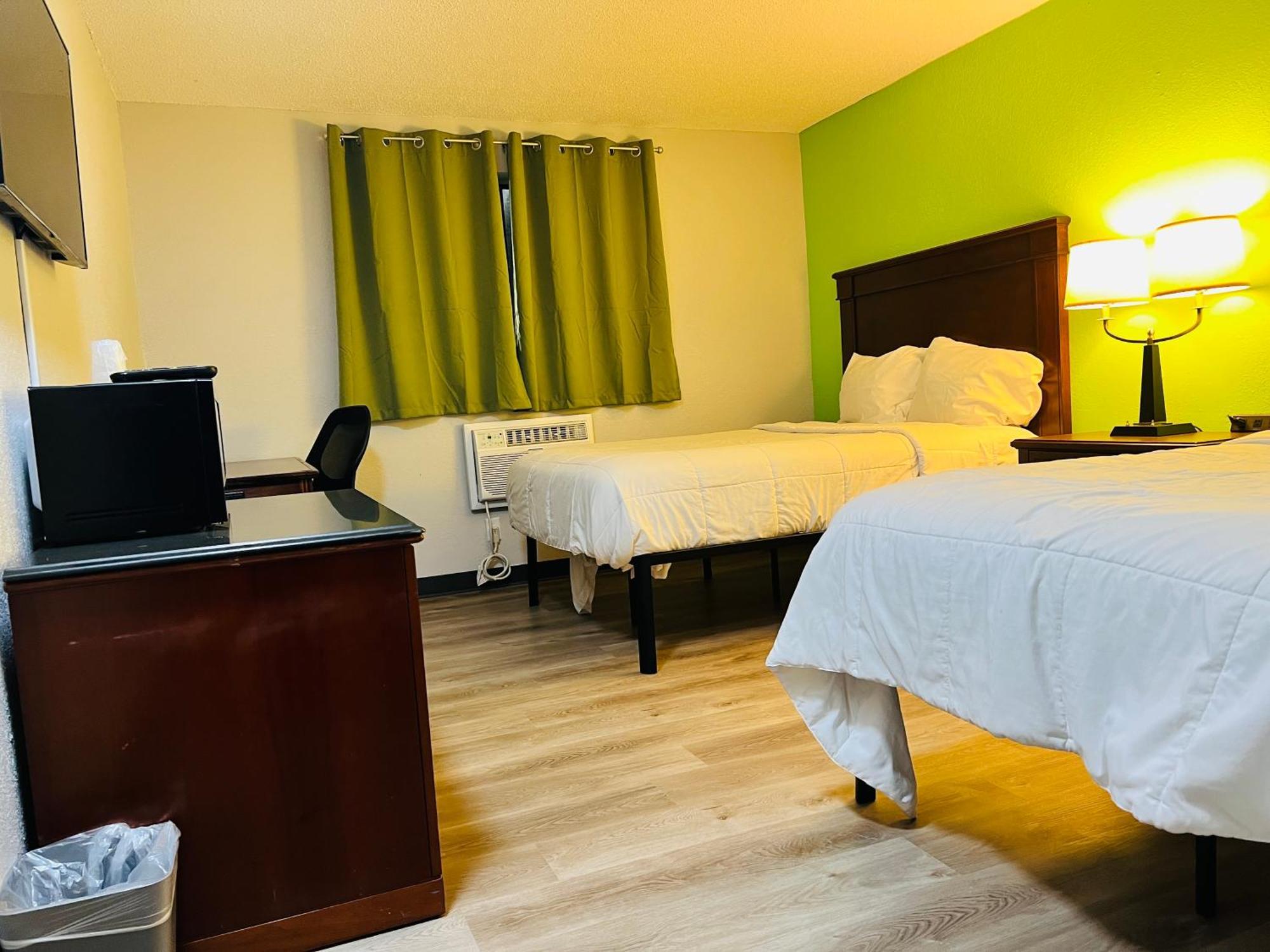 Super Inn By Oyo Lansing Mi Buitenkant foto