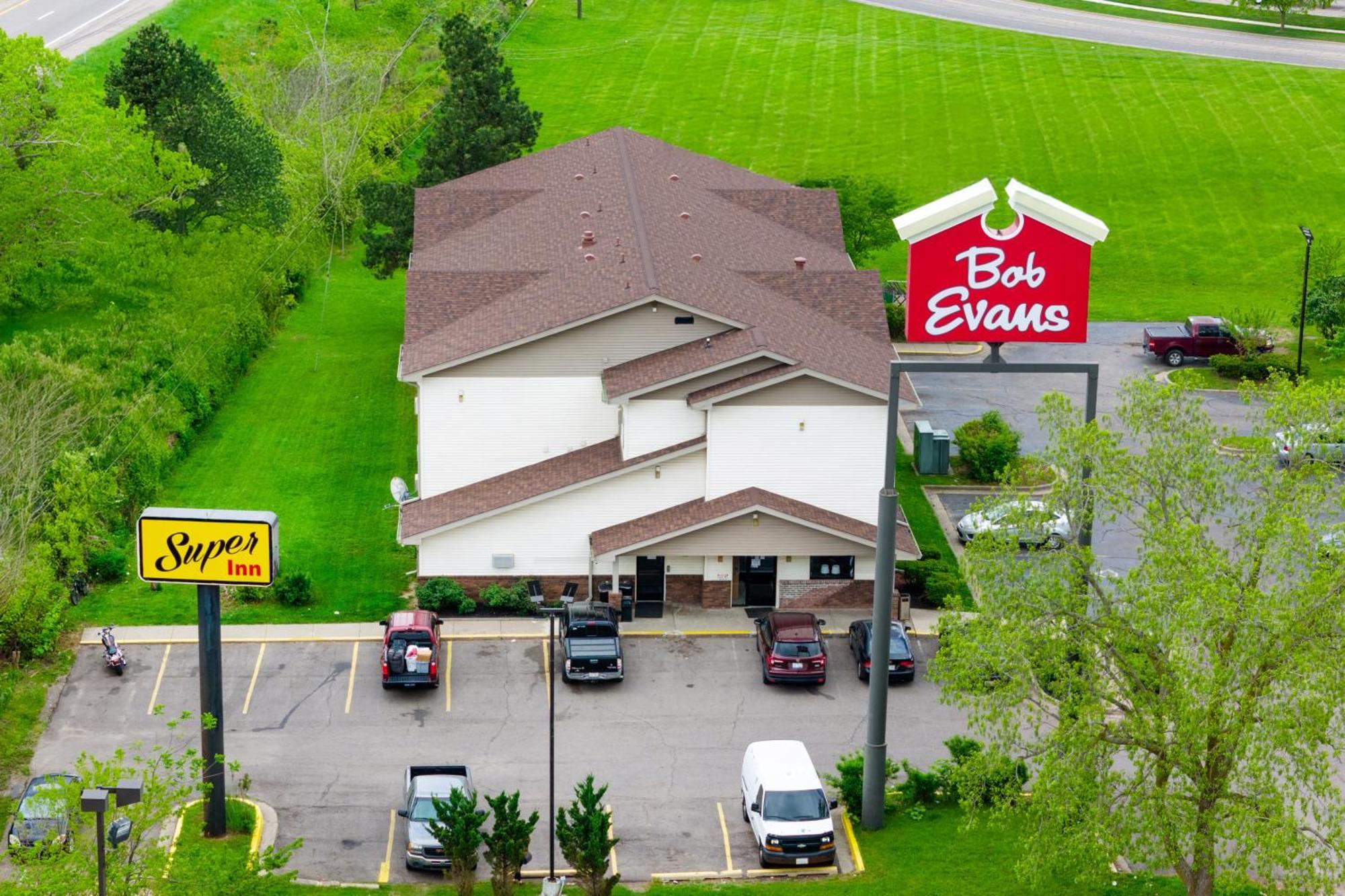 Super Inn By Oyo Lansing Mi Buitenkant foto